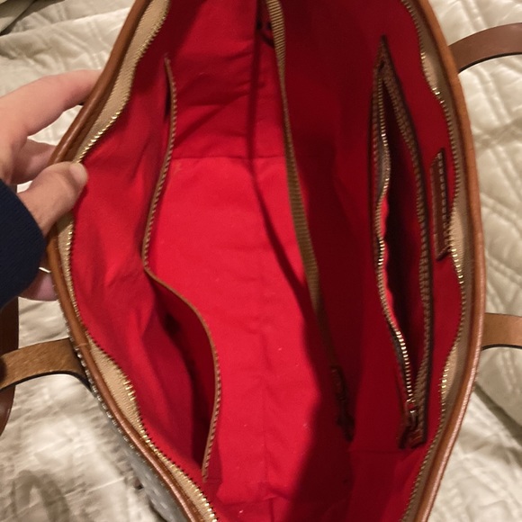 Dooney & Bourke white ostrich tote- like new! - Picture 8 of 13